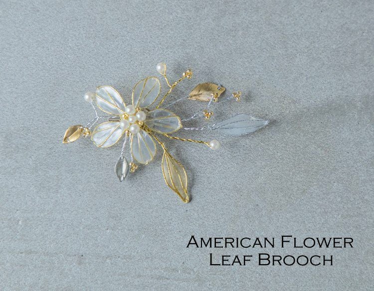 Made in JAPAN アメリカンフラワー リーフブローチ
